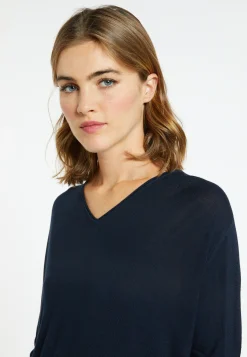 Montagut Bamboo cashmere V-neck T-shirt - Aeline