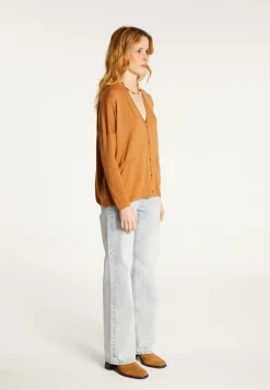 Montagut Buttoned cardigan with pockets in merino wool - Ava
