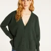 Montagut Buttoned V-neck cardigan with cashmere pockets - Achilla