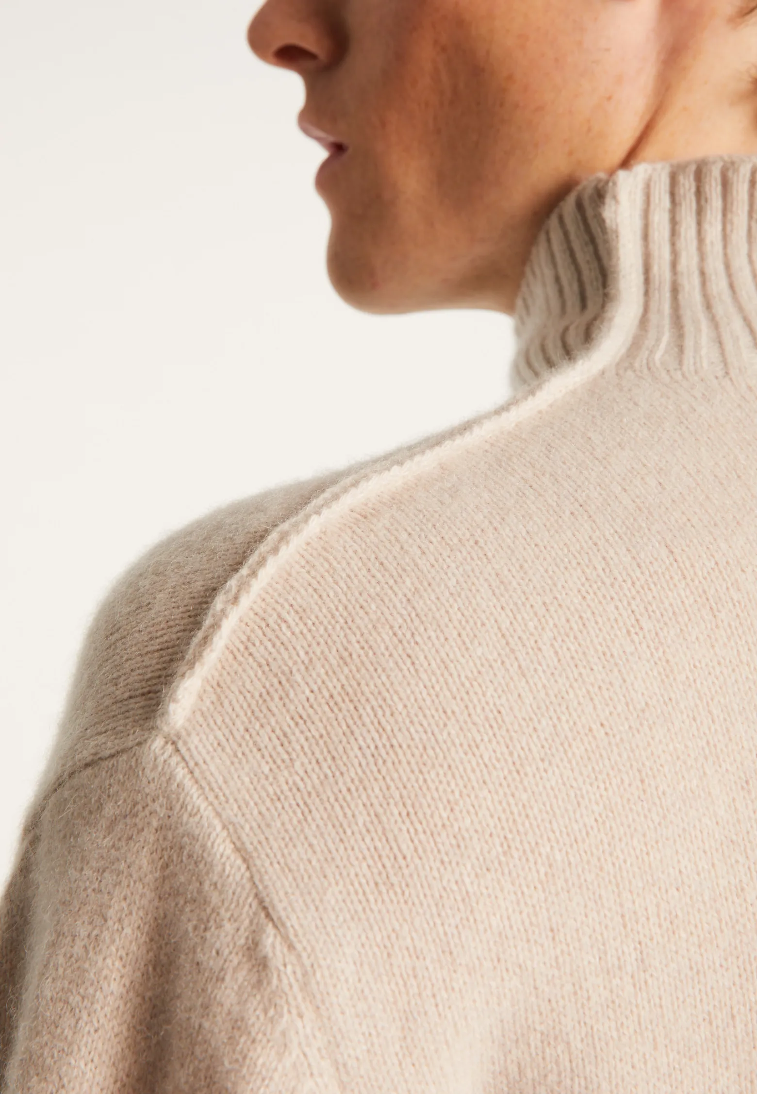 Montagut Cashmere Blend High Neck Sweater - Tiago