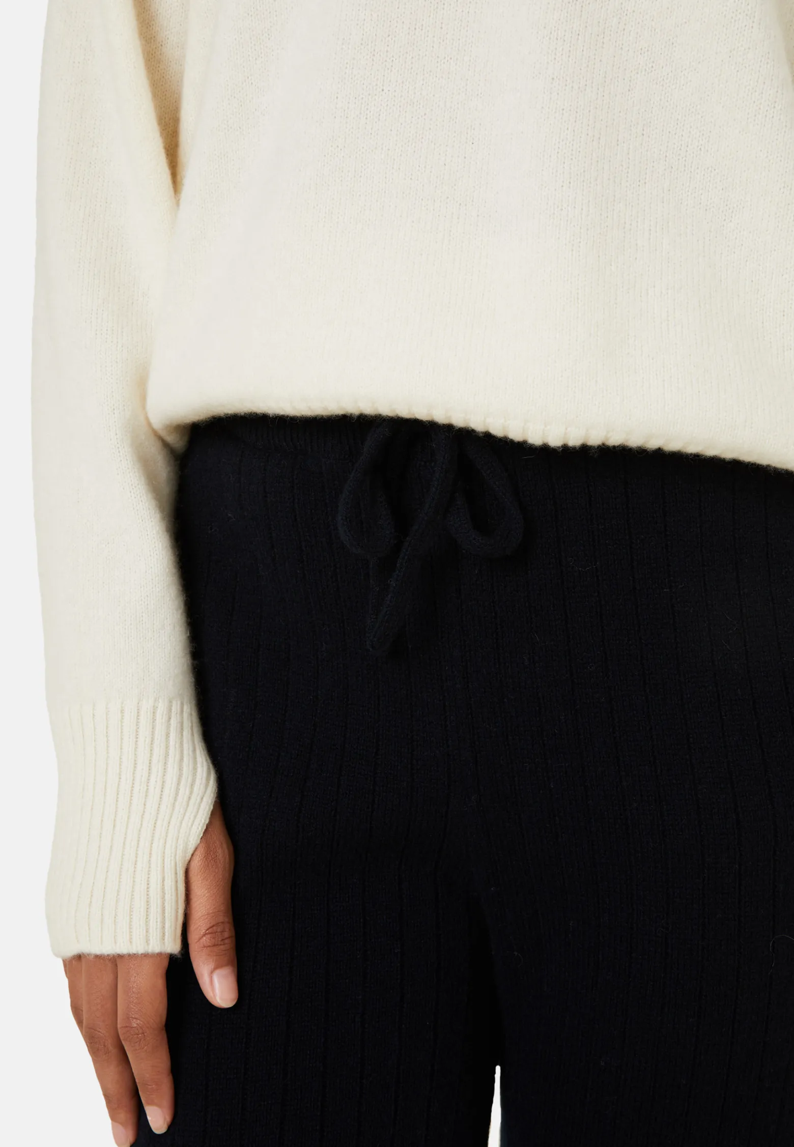 Montagut Cropped wool and cashmere turtleneck sweater - Galya