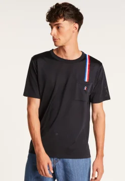 Montagut Fil Lumière Unisex T-shirt - Achille