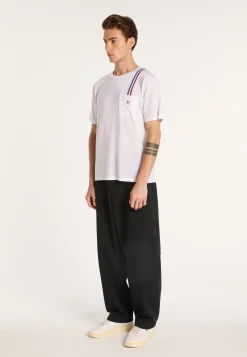 Montagut Fil Lumière Unisex T-shirt - Achille