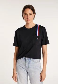 Montagut Fil Lumière Unisex T-shirt - Achille