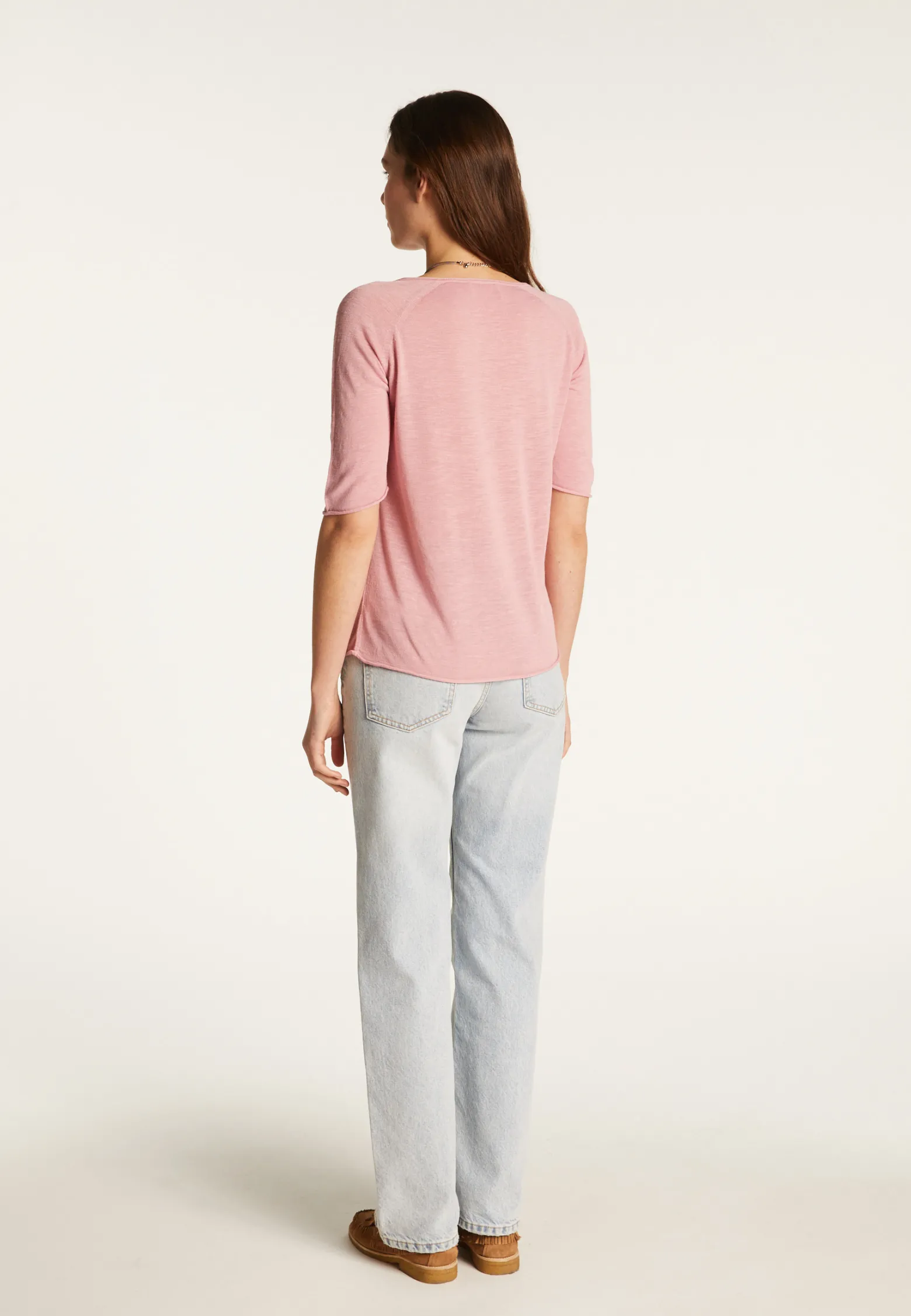 Montagut Flamed linen V-neck t-shirt - Bonbon