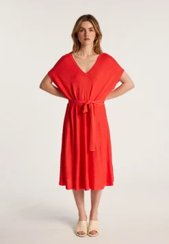 Montagut Flowing dress in slub linen - Layla