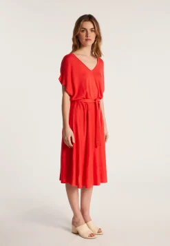 Montagut Flowing dress in slub linen - Layla