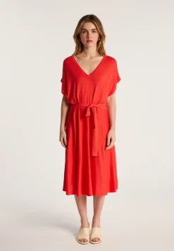 Montagut Flowing dress in slub linen - Layla