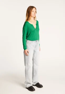 Montagut Gentleman's collar T-shirt in bamboo cashmere fiber - Aesha