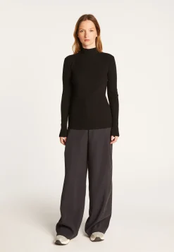 Montagut High neck sweater in wool blend - Reagan