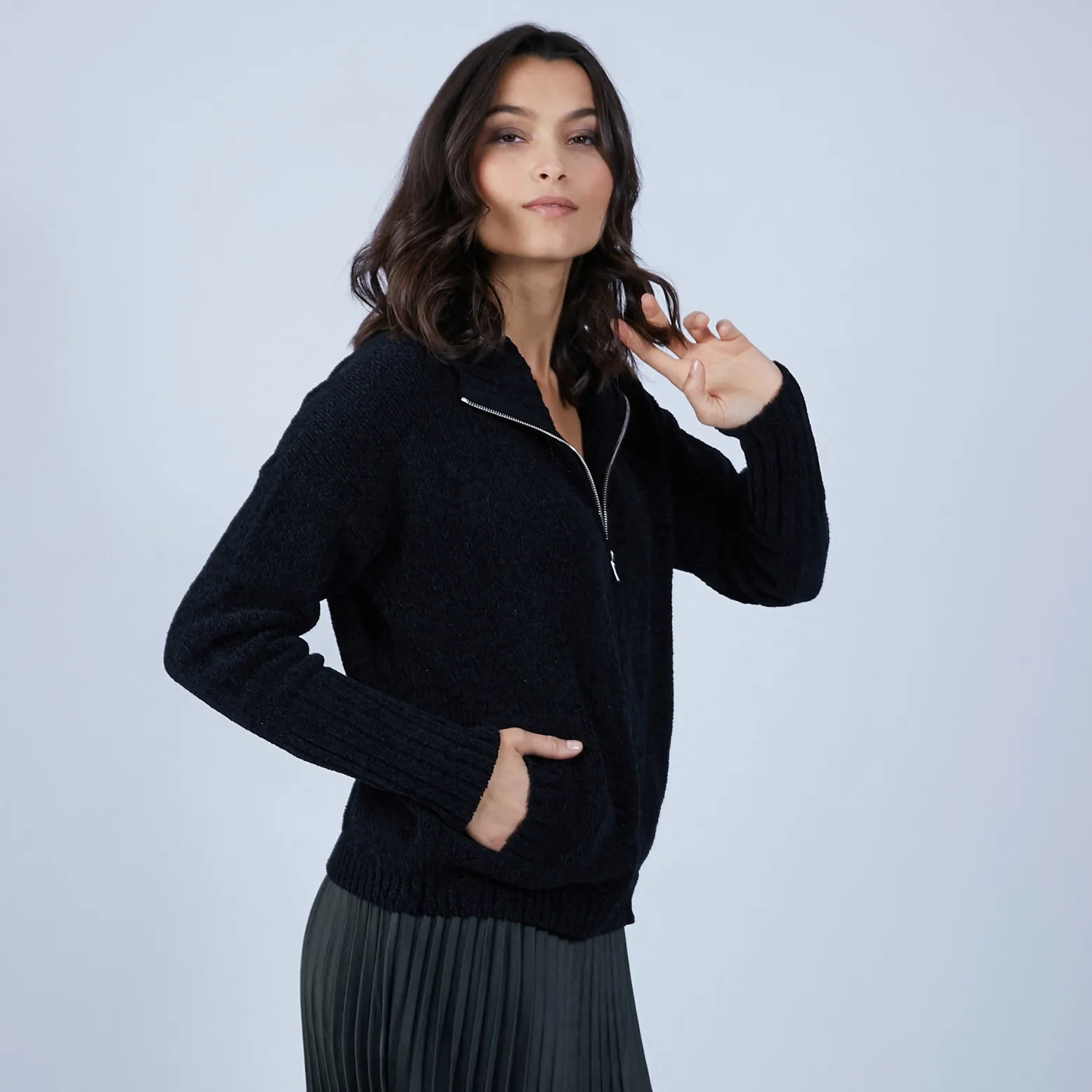 Montagut High-neck cardigan in wool and silk velour - Brésil