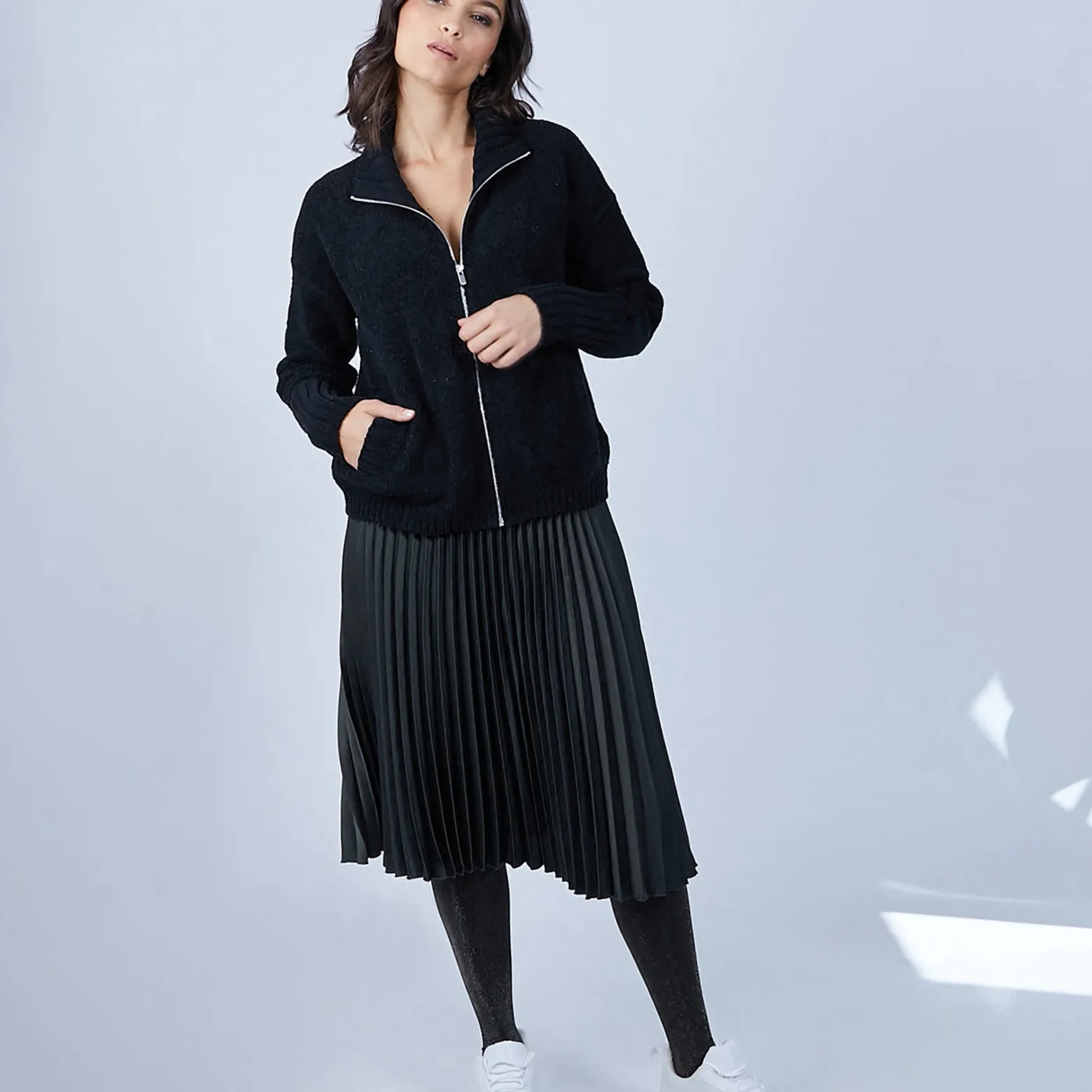 Montagut High-neck cardigan in wool and silk velour - Brésil