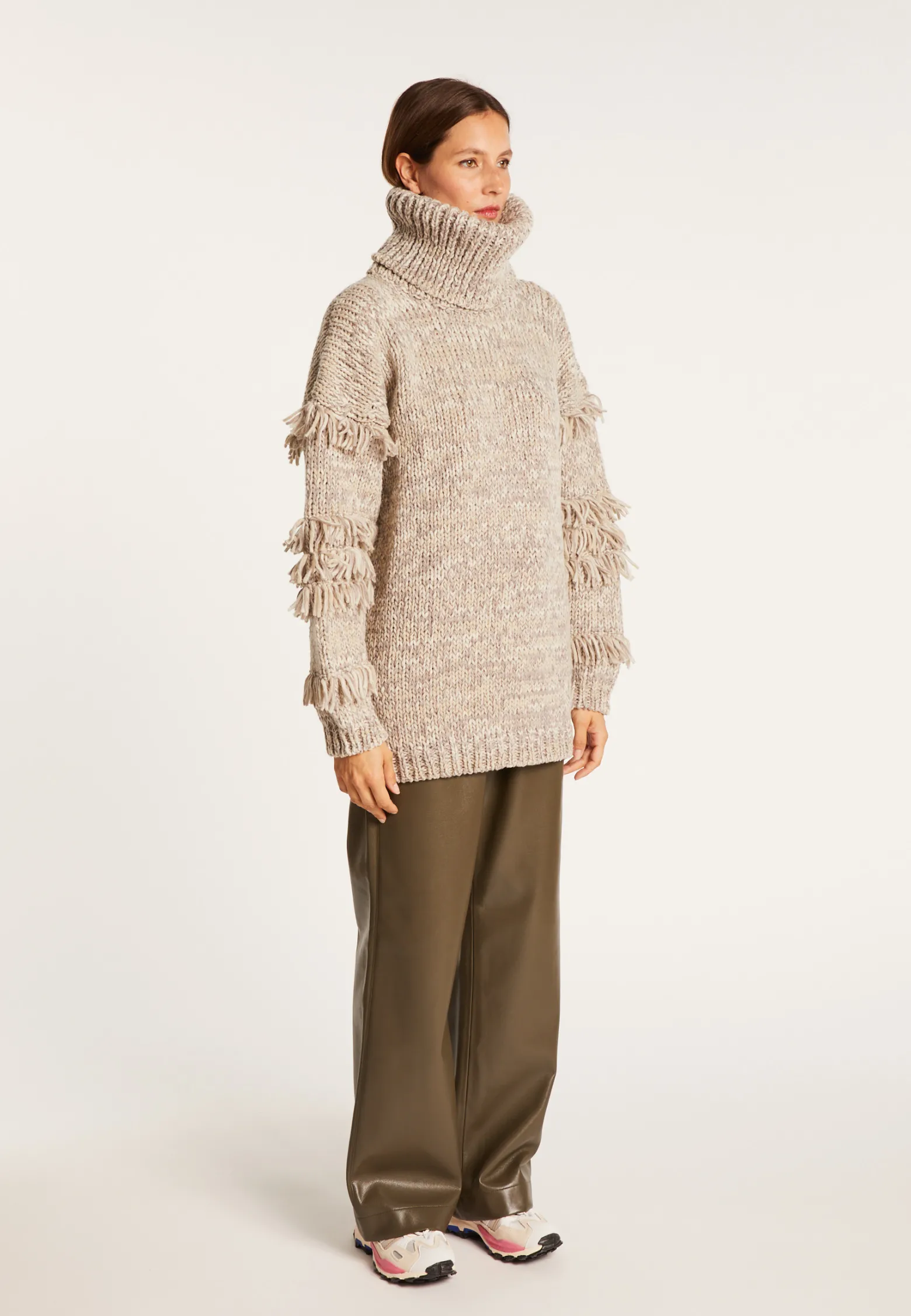 Montagut Jumper with large fringed roll neck - Sage