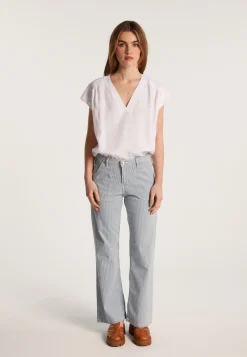Montagut Linen V-neck T-shirt - Dala