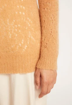 Montagut Long hemstitched jumper made of mohair - Emelin