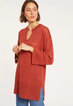 Montagut Loose linen V-neck tunic - Marielle