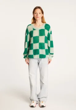 Montagut Loose round neck sweater in mohair - Rozana