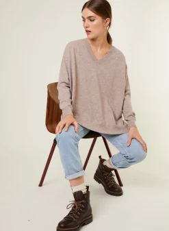 Montagut Loose sweater with V-neck slits in cashmere - Alienor