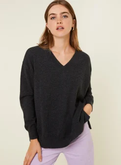 Montagut Loose sweater with V-neck slits in cashmere - Alienor