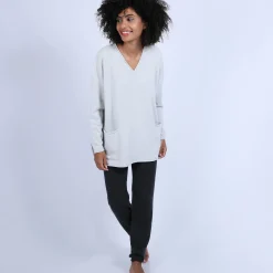 Montagut Loose V-neck cashmere jumper – Hilary