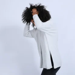 Montagut Loose V-neck cashmere jumper – Hilary