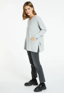 Montagut Loose V-neck cashmere sweater - Belinda