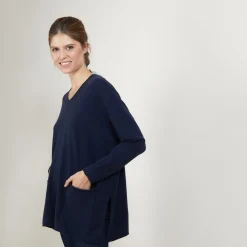 Montagut Loose V-neck cashmere sweater - Belinda