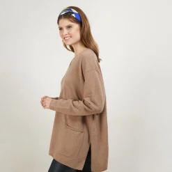 Montagut Loose V-neck cashmere sweater - Belinda