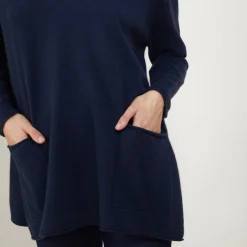 Montagut Loose V-neck cashmere sweater - Belinda
