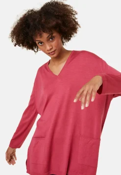Montagut Loose V-neck sweater with pockets in merino wool - Albertine
