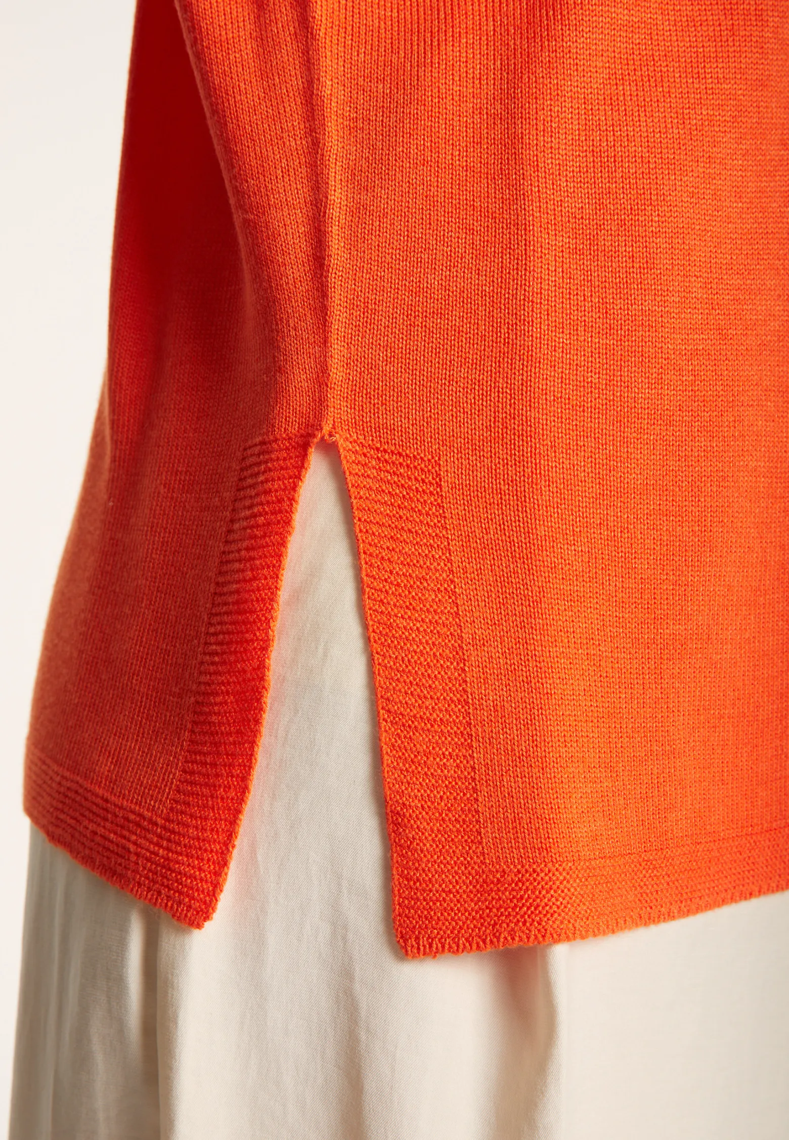 Montagut Loose-fitting T-shirt with slits - Nova