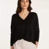 Montagut Merino wool V-neck sweater - Boxe