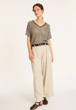 Montagut Openwork linen V-neck T-shirt - Marguerite
