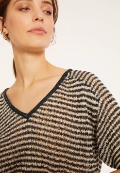 Montagut Openwork linen V-neck T-shirt - Marguerite