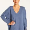 Montagut Oversized V-neck sweater in cashmere - Apolline