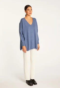 Montagut Oversized V-neck sweater in cashmere - Apolline