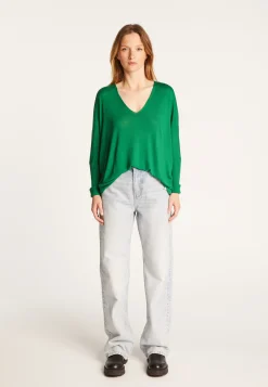 Montagut Oversized V-neck T-shirt in bamboo cashmere fiber - Rica