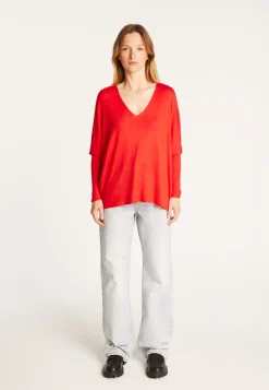 Montagut Oversized V-neck T-shirt in bamboo cashmere fiber - Rica