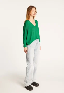 Montagut Oversized V-neck T-shirt in bamboo cashmere fiber - Rica
