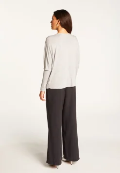 Montagut Oversized V-neck T-shirt in bamboo cashmere fiber - Rica