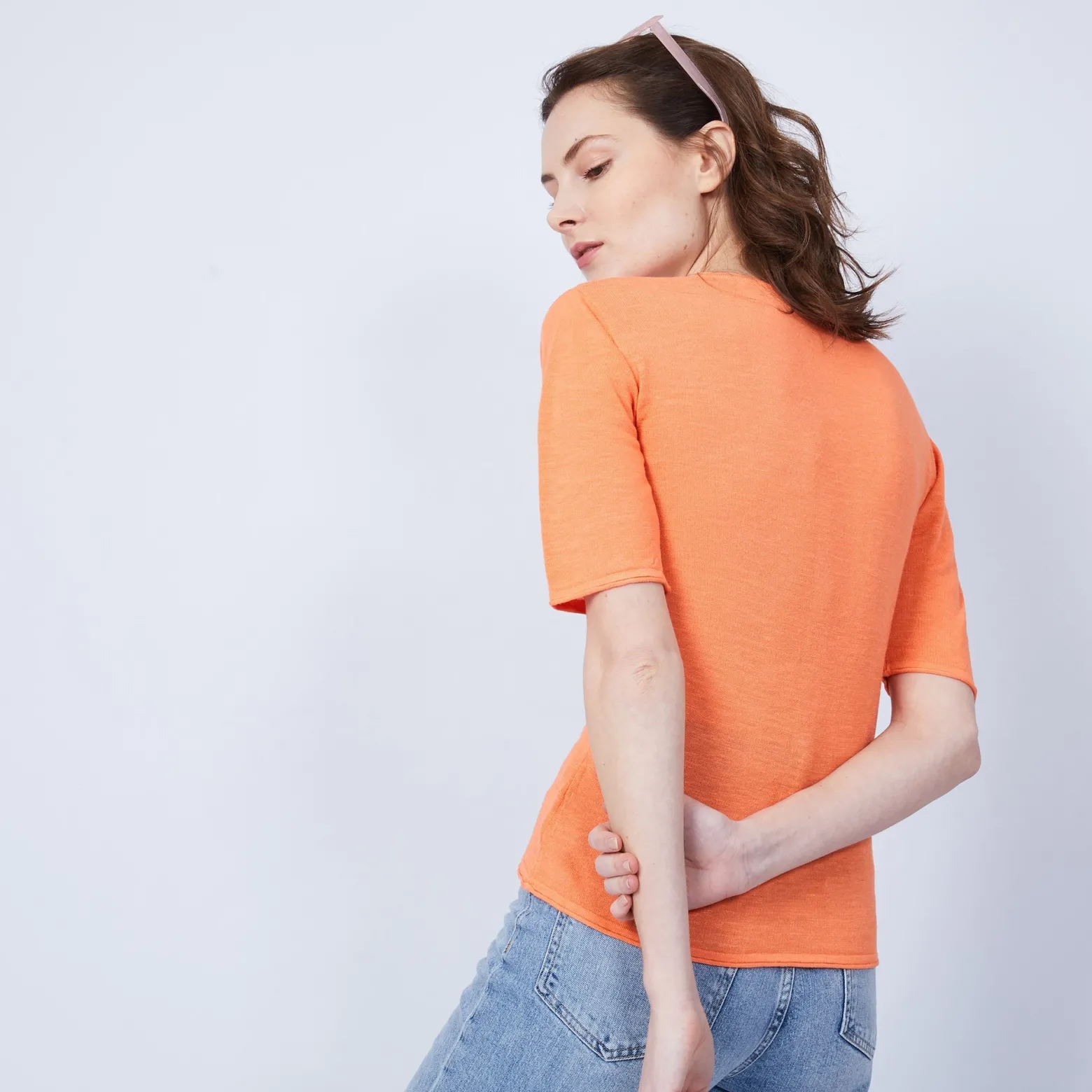 Montagut Plain V-neck T-shirt - Mel