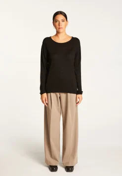 Montagut Round neck T-shirt in bamboo cashmere fiber - Aemilia