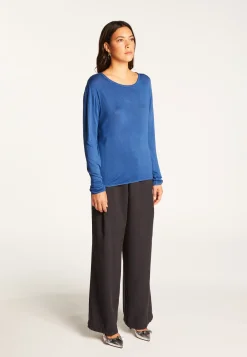 Montagut Round neck T-shirt in bamboo cashmere fiber - Aemilia
