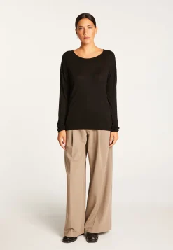 Montagut Round neck T-shirt in bamboo cashmere fiber - Aemilia