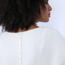 Montagut Round-neck jumper with buttons on the back - Becky