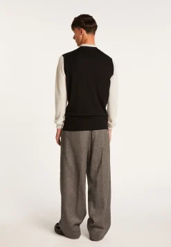 Montagut Sleeveless cardigan with logo in merino wool - Ernardo