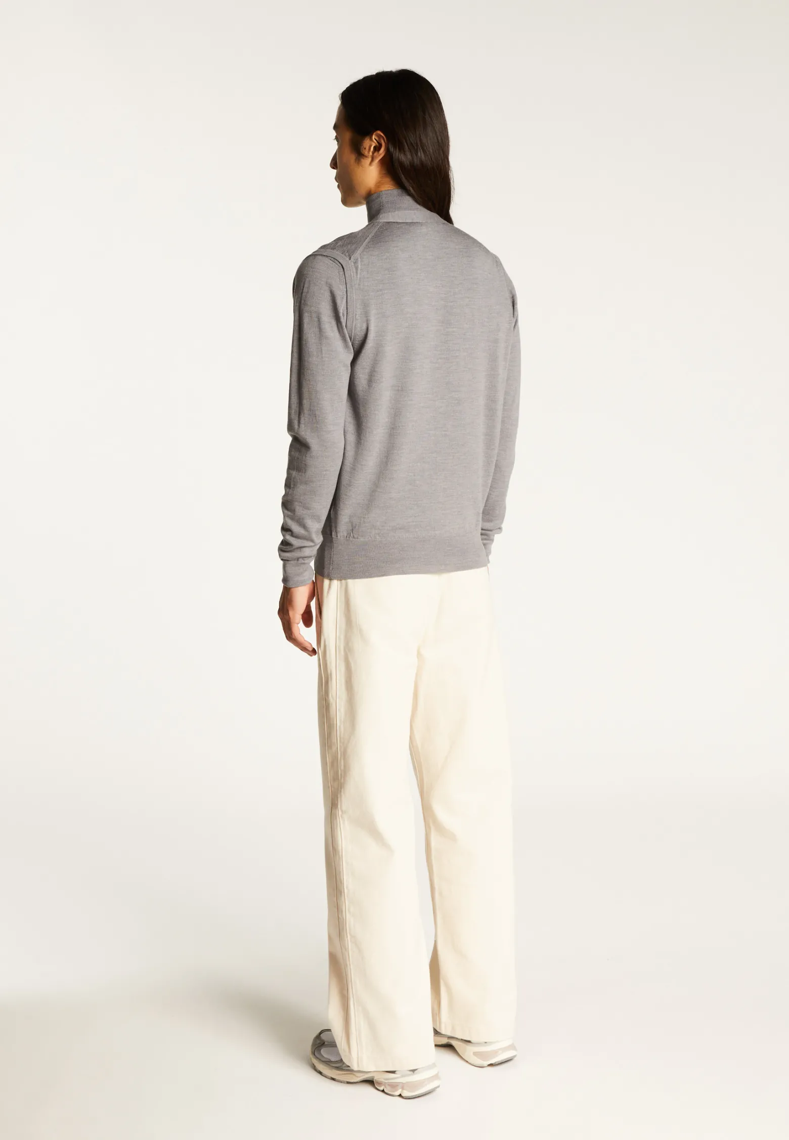 Montagut Sleeveless vest with logo in merino wool - Ernardo