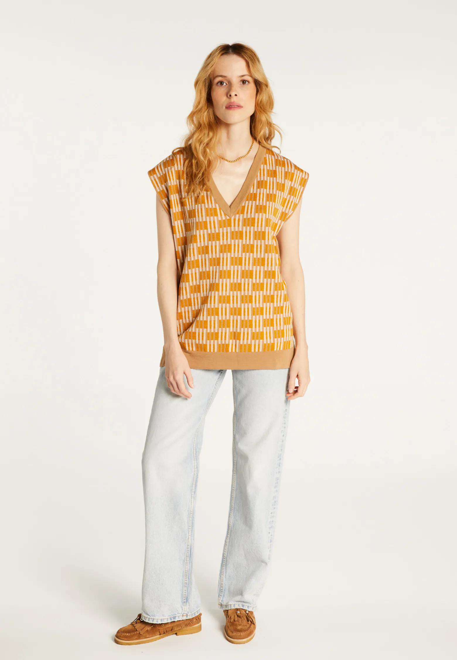 Montagut Sleeveless V-neck patterned sweater - Ganael