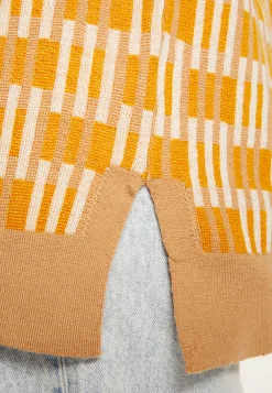 Montagut Sleeveless V-neck patterned sweater - Ganael