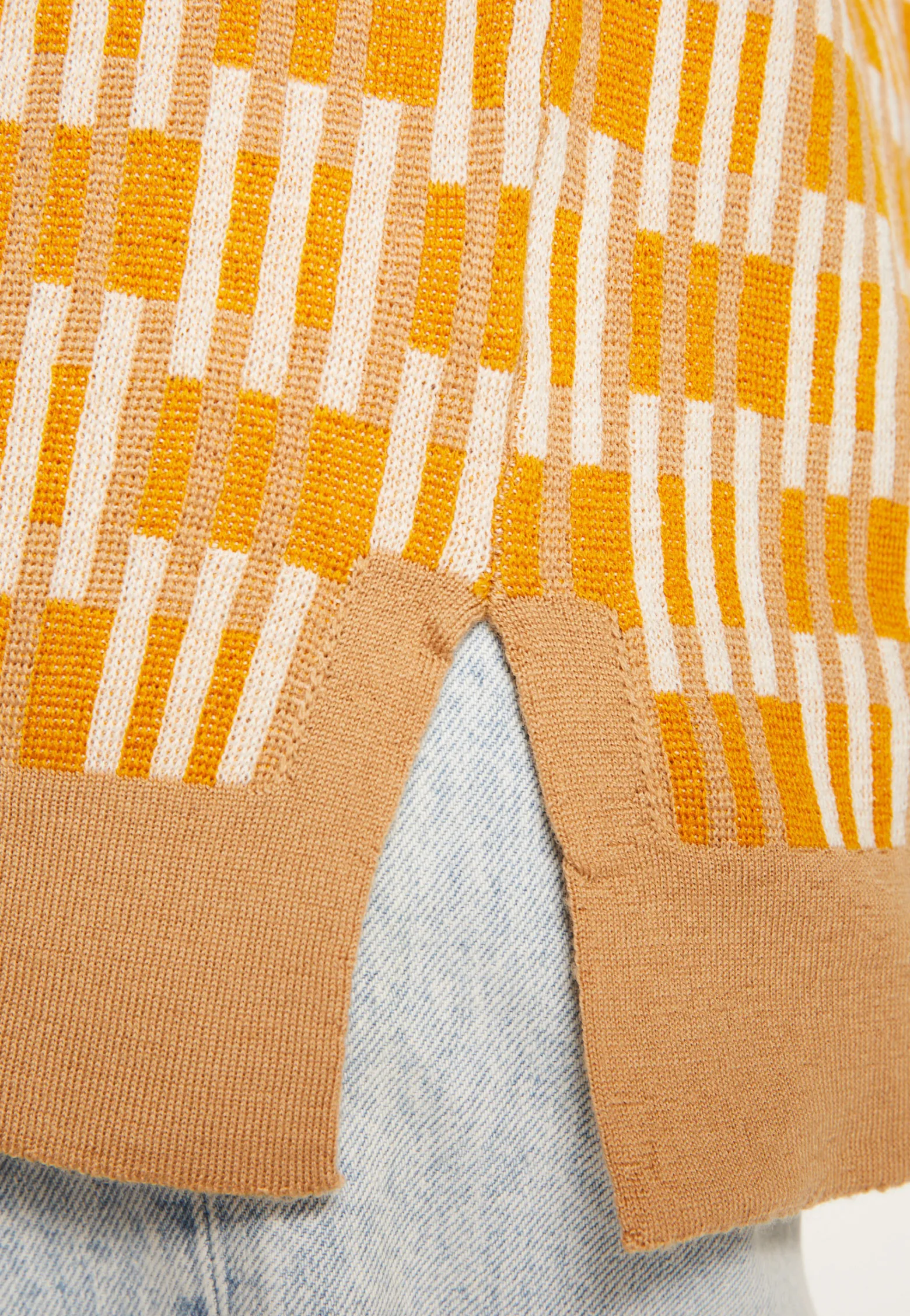 Montagut Sleeveless V-neck patterned sweater - Ganael